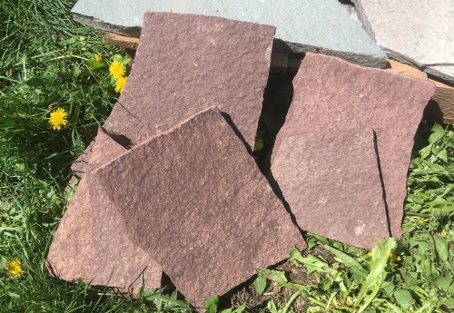 Плитняк лемезит бордовый для цоколя 1,5-2 см купить в Петропавловске-Камчатском