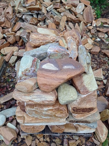 Златолит жёлтый, жёлто-зелёный глыбки и валуны для ланшафтного дизайна купить в Петропавловске-Камчатском