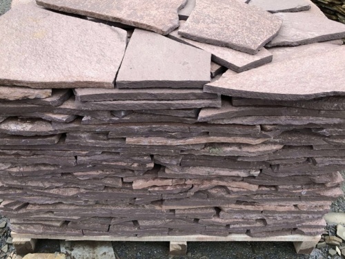 Плитняк лемезит бордовый для облицовки цоколя 20-25 мм  купить в Петропавловске-Камчатском