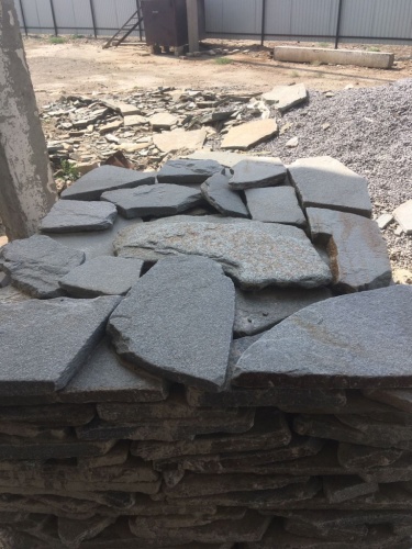 Златолит серебристый галтованный для лестниц купить в Петропавловске-Камчатском